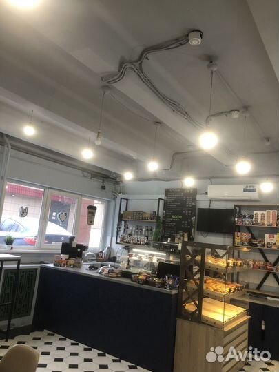 Продавец-бариста