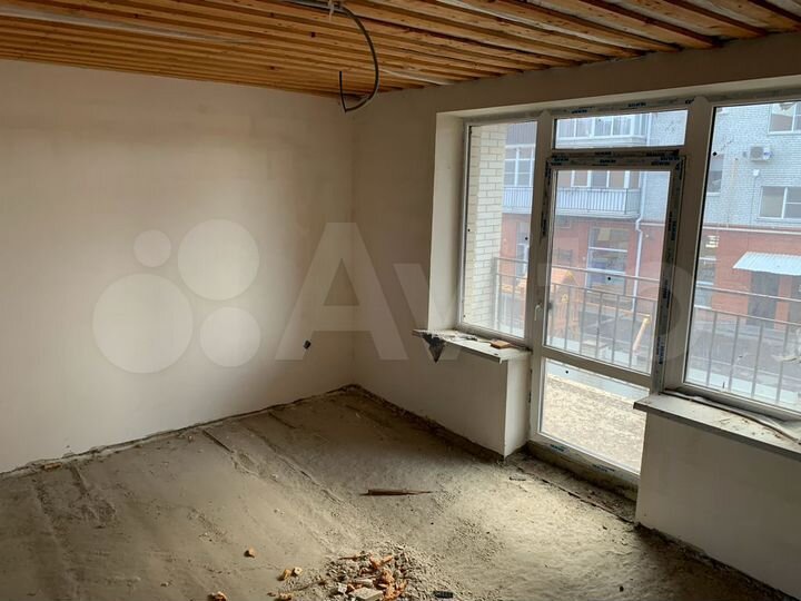 Дом 180 м² на участке 2 сот.