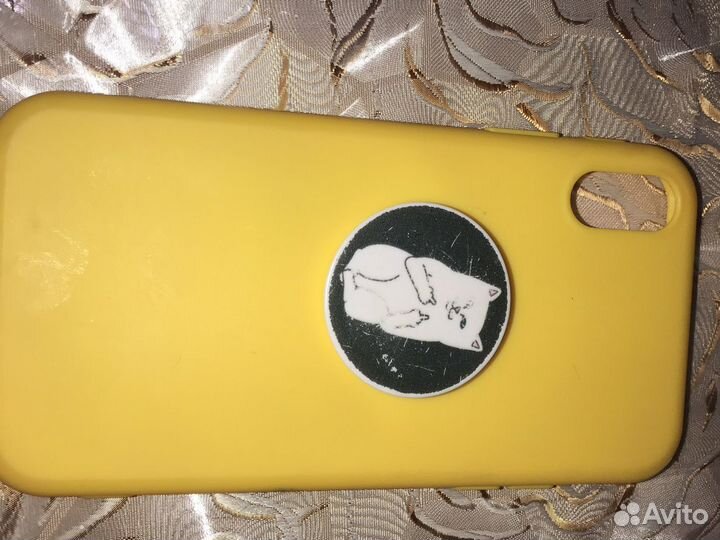 Чехол на iPhone бесплатно