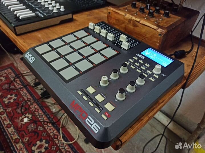 Akai mpd 26