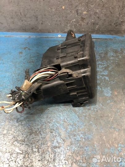 Блок предохранителей Lexus Ls430 UCF30 UCF31