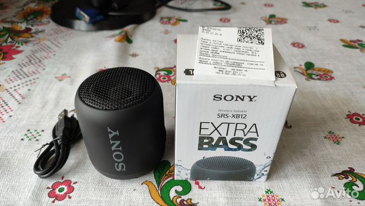 Беспроводная колонка Sony SRS-XB12