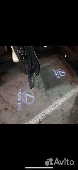 Логотип Lexus 3D