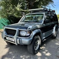 Mitsubishi Pajero 2.5 AT, 1989, 270 000 км, с пробегом, цена 800 000 руб.