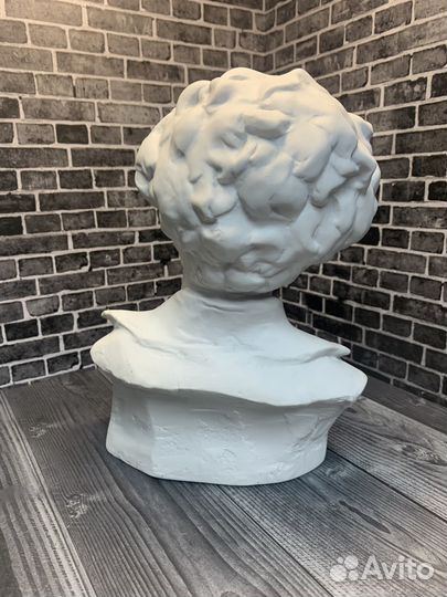 Бюст А. С. Пушкина