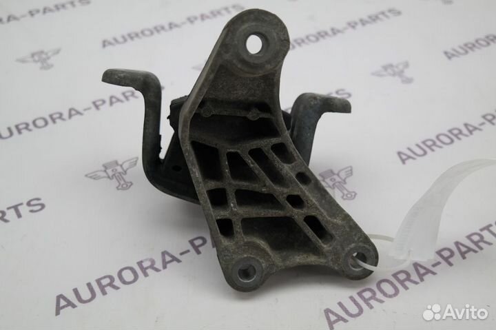 Подушка кпп Transporter T6 2015