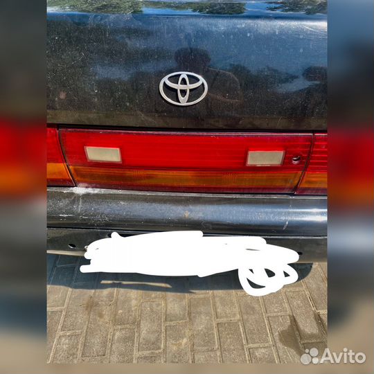 Задние фонори toyota crown s140