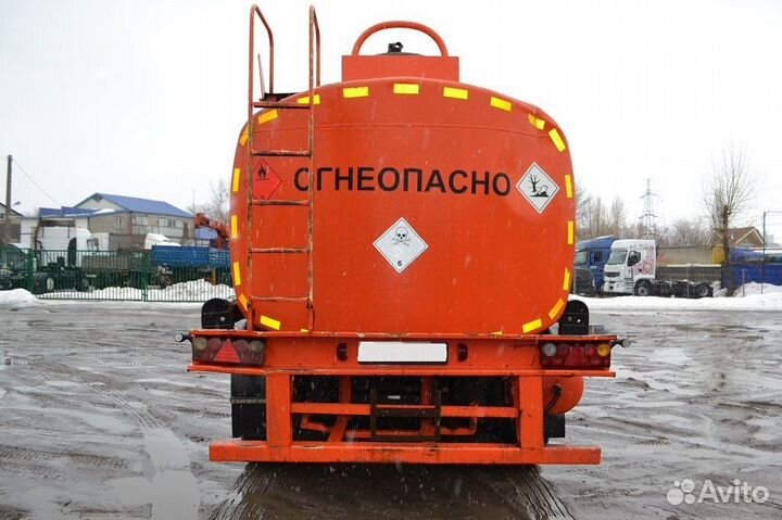 Полуприцеп бензовоз ГрАЗ ППЦ-96226-0000010-04, 2006