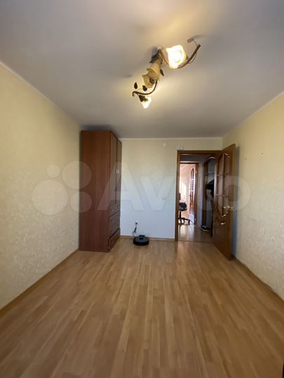 2-к. квартира, 61 м², 5/5 эт.