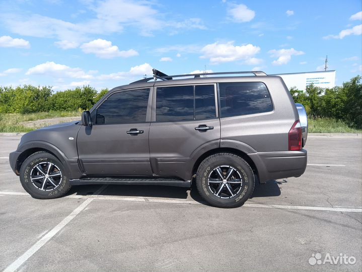 Mitsubishi Pajero 3.2 МТ, 2005, 290 000 км