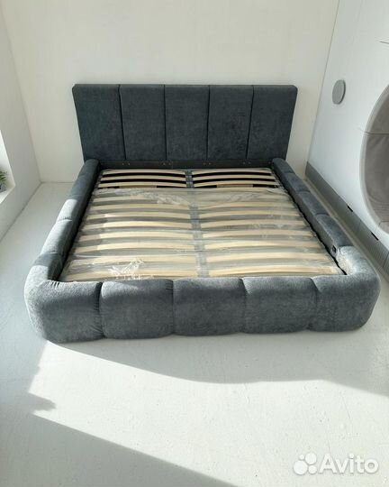 Двуспальная кровать IKEA