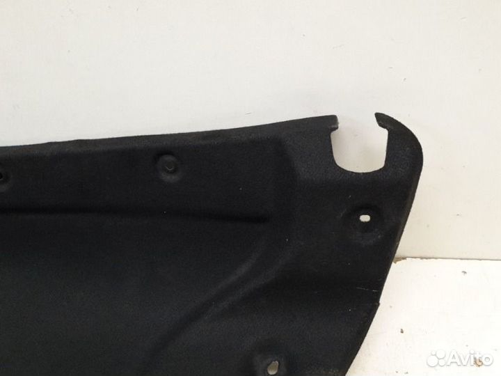 Обшивка крышки багажника задняя Toyota Camry V70
