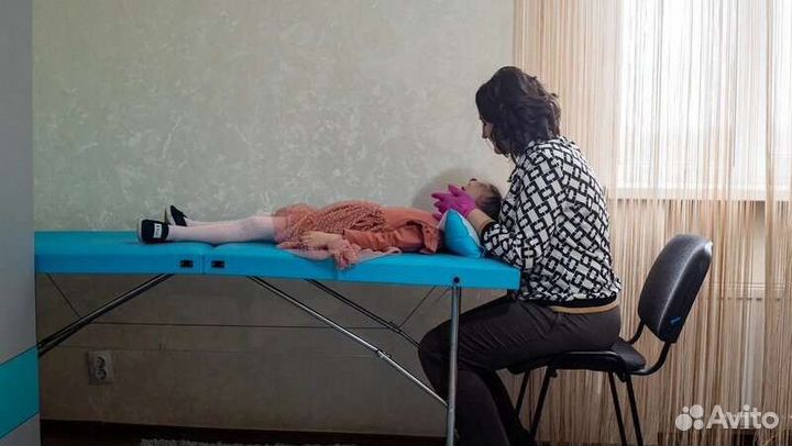 Логопед, дефектолог