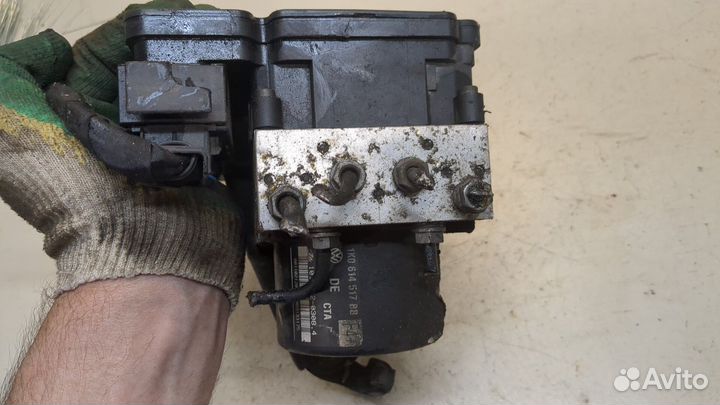 Блок абс, насос Volkswagen Golf 6, 2010