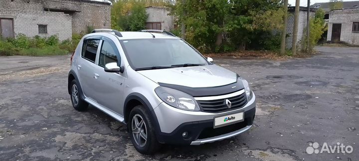 Renault Sandero Stepway, 2014
