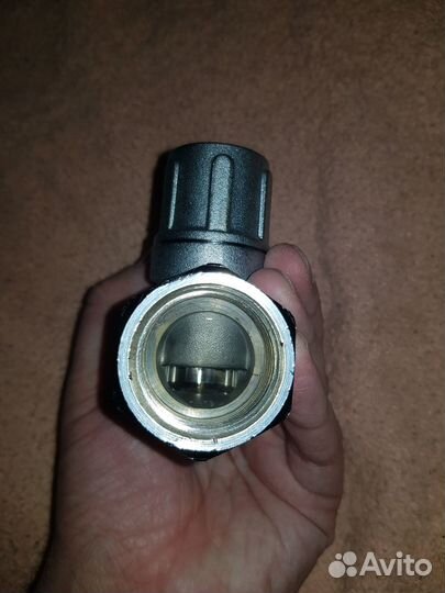 Вентиль запорный прямой FAR FV 1400 дюймовый