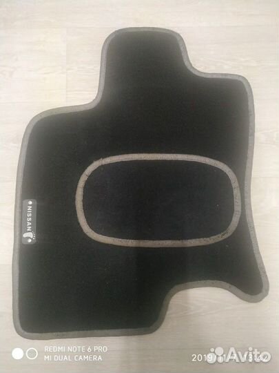 Коврики для Ниссан