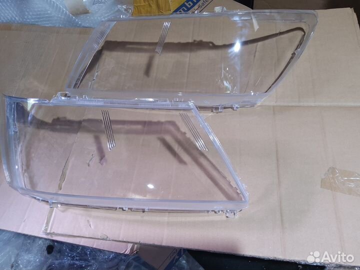 Dodge Journey стекло фары 2007-2020