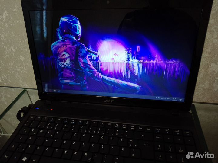 Ноутбук в хорошем качестве,для игр и учебы