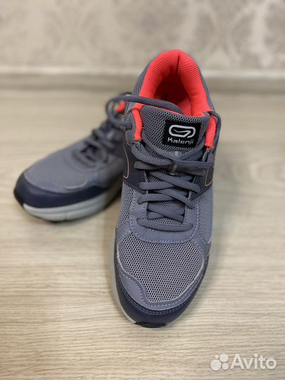 Обувь женская 37-38 размер