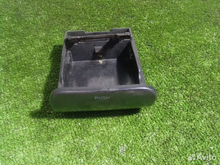 Hyundai elantra 3 пепельница салона