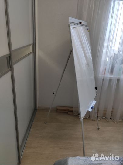 Магнитно маркерная доска