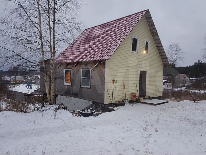 Дом 143,5 м² на участке 12 сот.