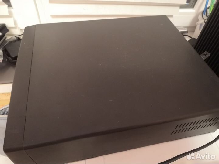 Видеомагнитофон