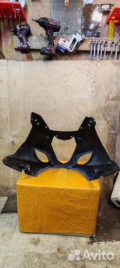 Передний обтекатель suzuki gsxr 1000 k3-k4