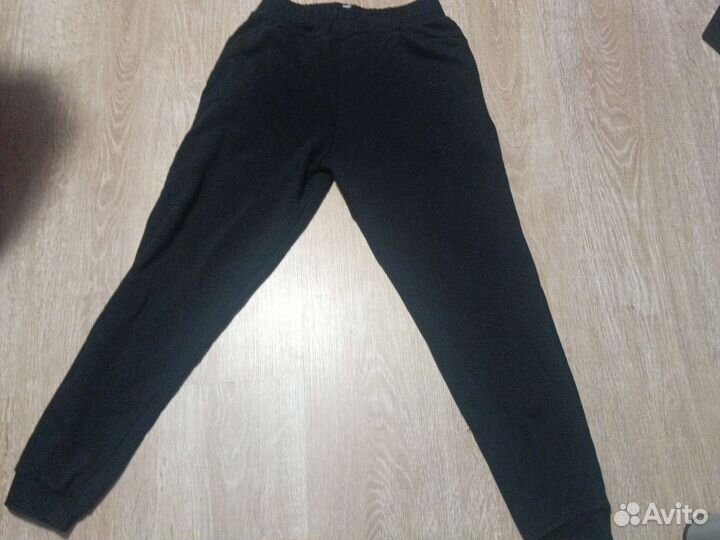 Спортивные брюки