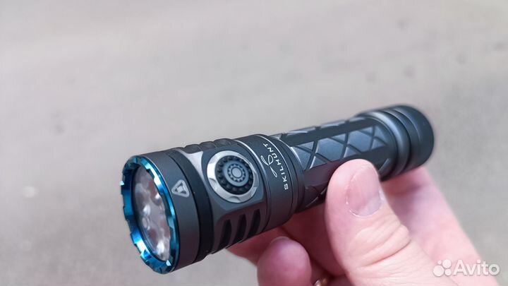 Мощный Фонарь 21700 Skilhunt EC300