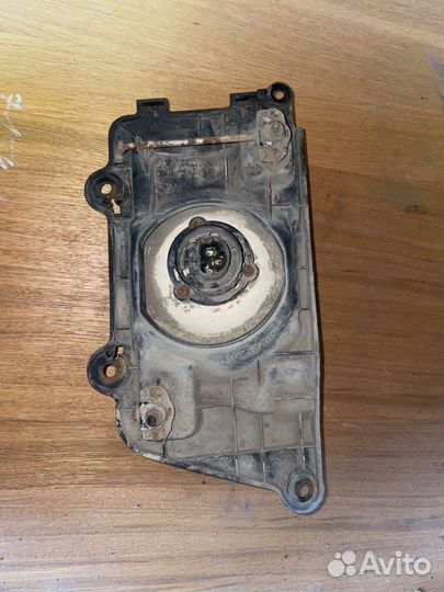 Фара правая Kia Sportage 1 FE-dohc 2003