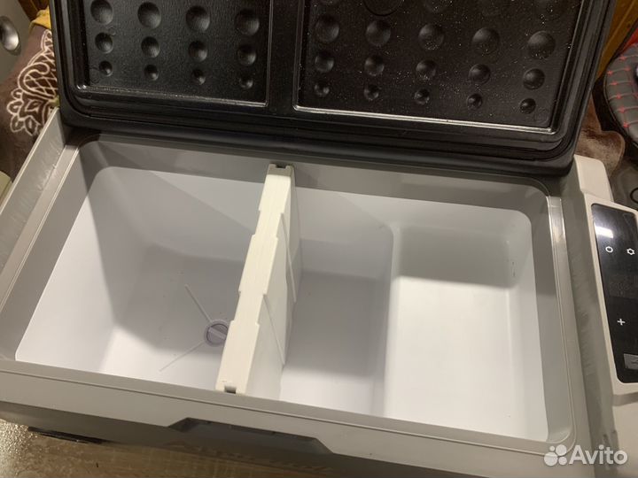 Холодильник компрессорный автомобильный