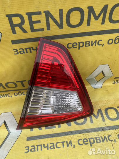 Ниссан Террано 3 D10 фонарь крышки багажника пр