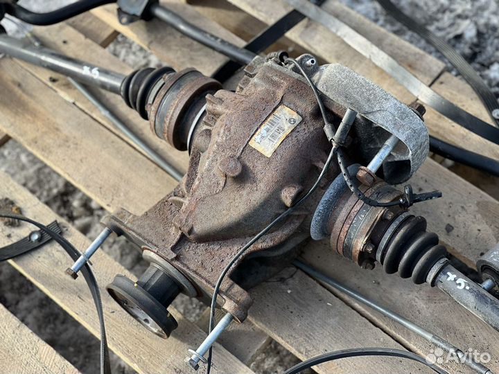 Редуктор заднего моста BMW X5 E53