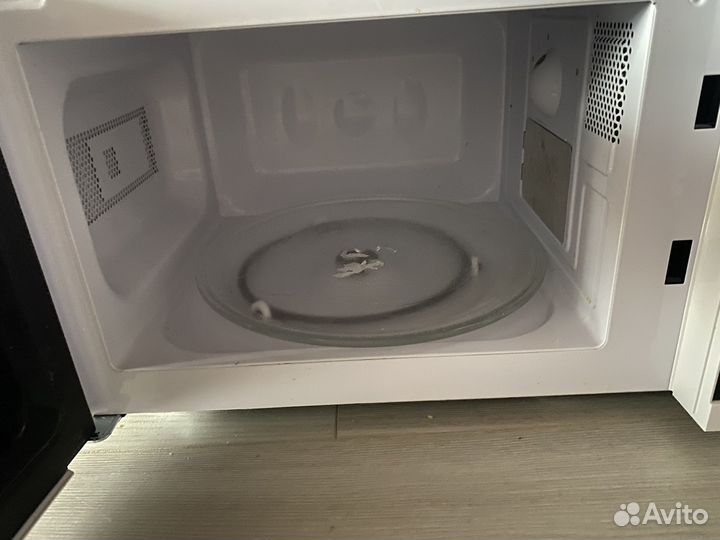 Микроволновая печь не рабочая