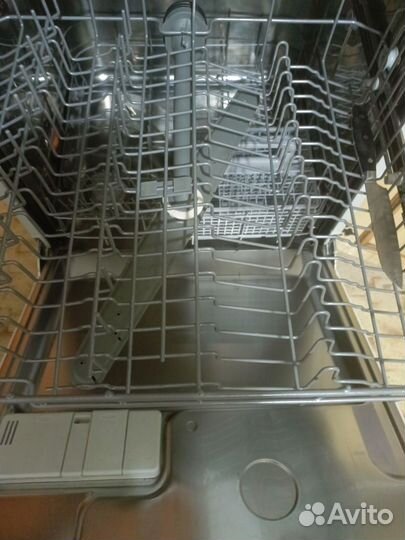 Посудомоечная машина AEG 60