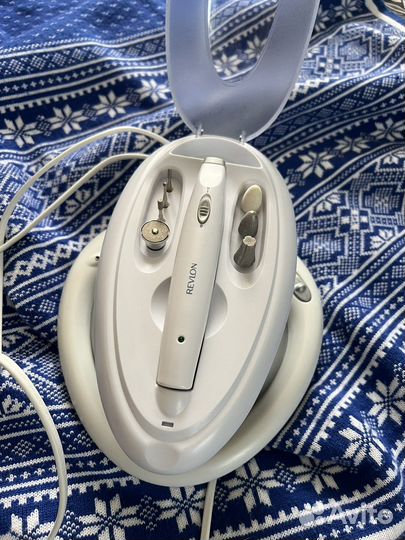 Маникюрный набор с лампой