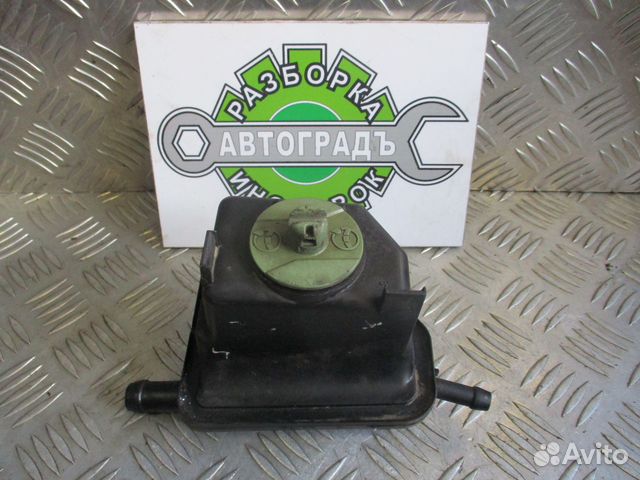 Бачок гур Volkswagen Golf 4 1998г