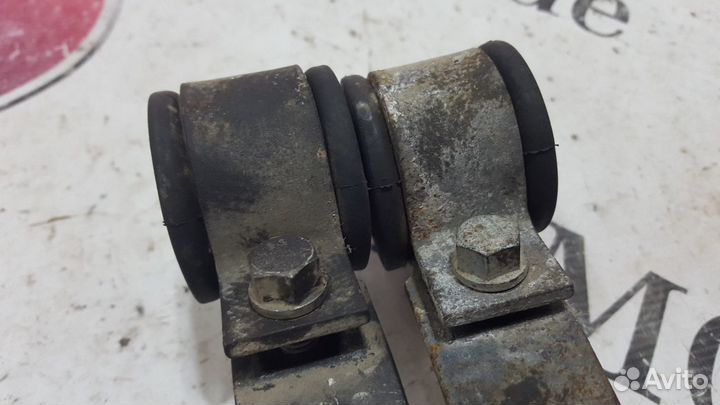 Крепления стабилизатора Mercedes W210 4-matic