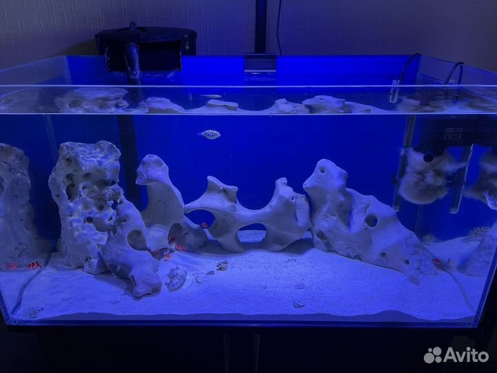 Аквариум с тумбой