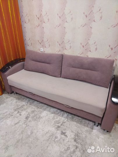 Диван прямой раскладной