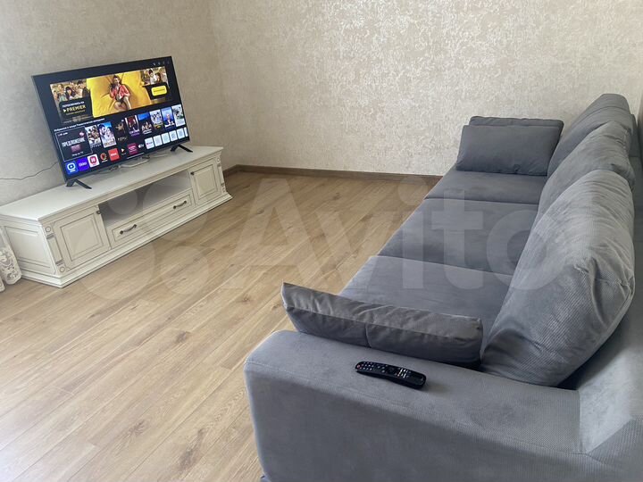 2-к. квартира, 70 м², 3/6 эт.