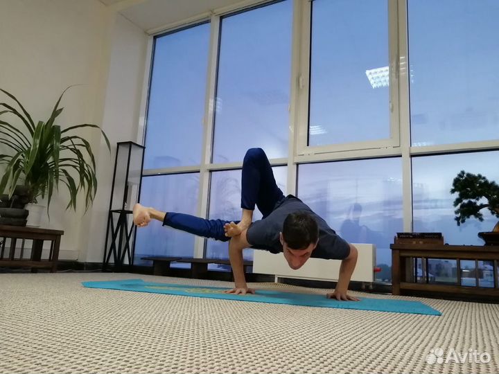 Инструктор по йоге и медитации, психолог