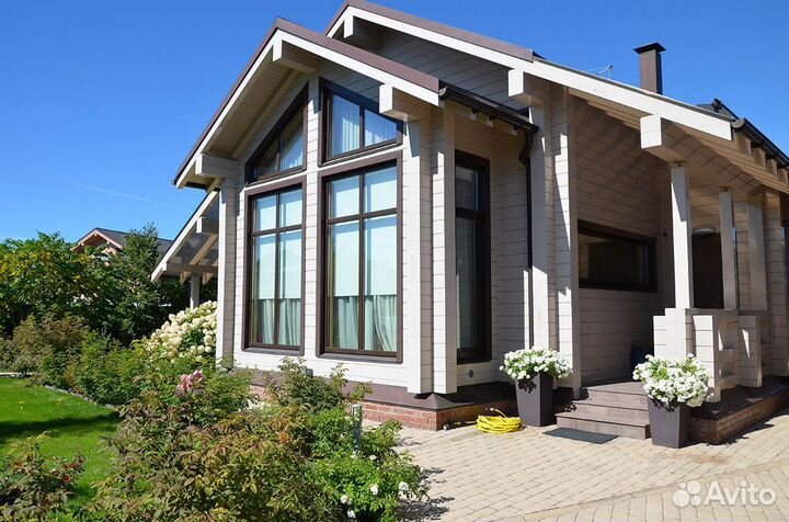 Пластиковое окно в квартиру