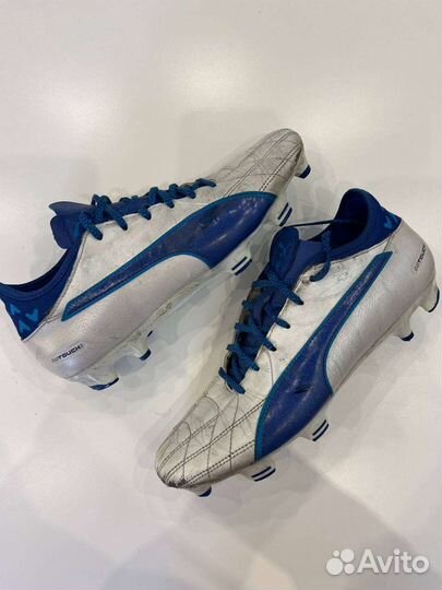 Футбольные бутсы