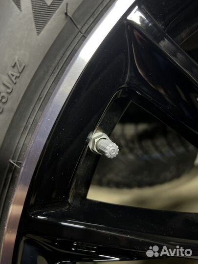 Колеса новые Mercedes W223 S350d AMG