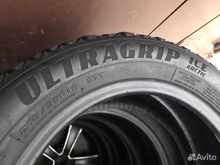 Goodyear Ultragrip Ice Arctic 205/60 R16 97T