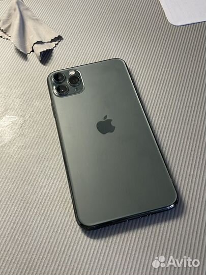 iPhone 11 Pro Max, 64 ГБ