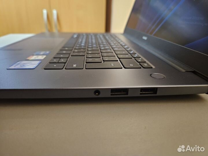 Huawei matebook d15 i5